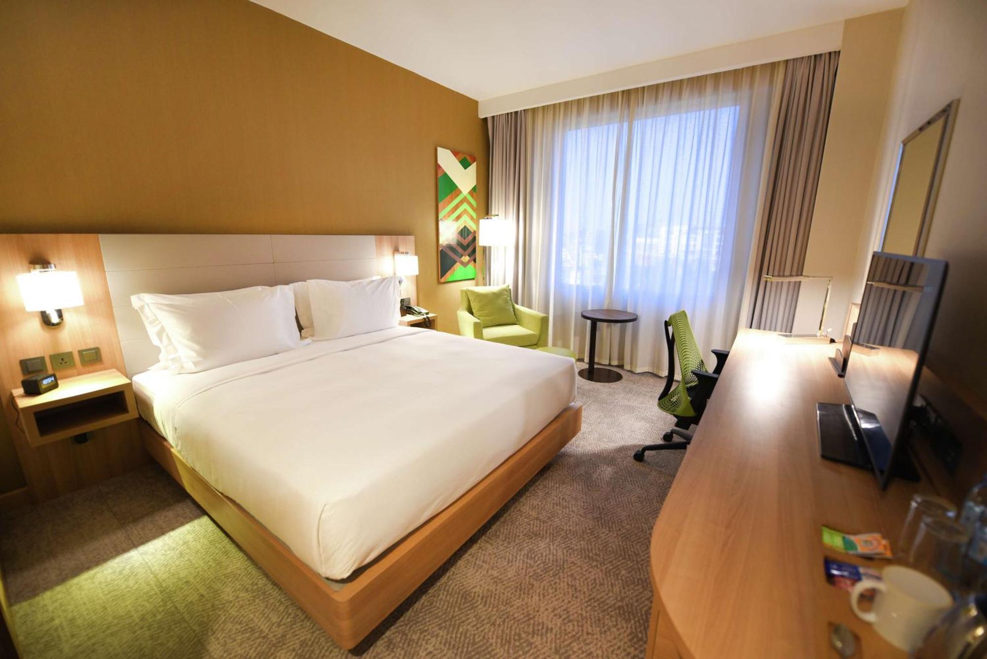 Hilton Garden Inn Кампала Екстер'єр фото